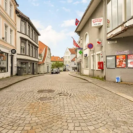 Apartment Gp33 - Historic - View