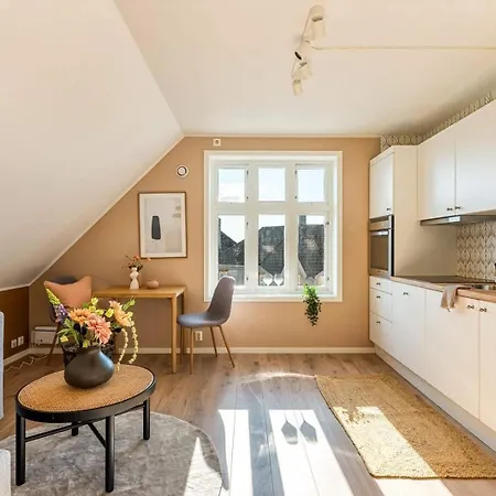 Gp33 - Historic - View Apartment